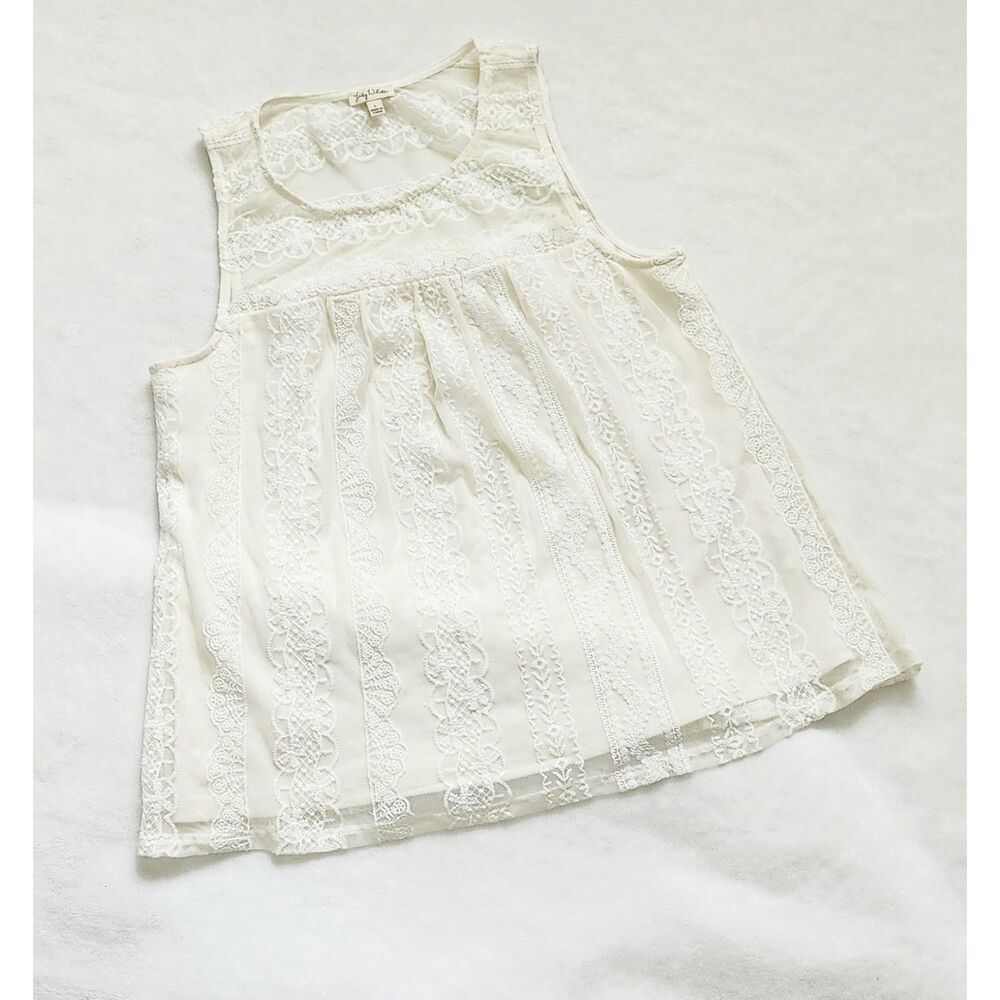 lace sleeveless cream blouse